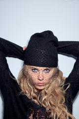 Mesh Knit Gray Crystal Beanie black