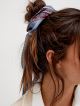 Triangle Bandana Paisley Blue