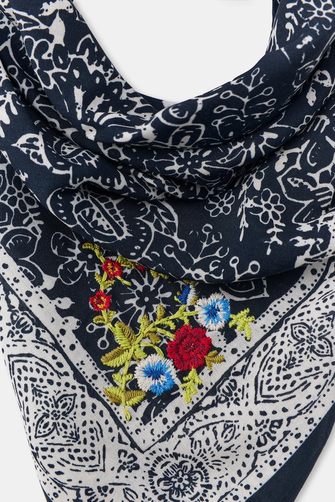 FLORAL EMBROIDERED WESTERN SCARF