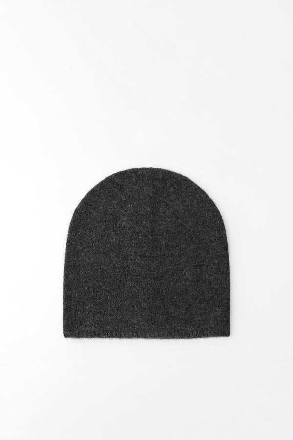 KNIT BEANIE GREY