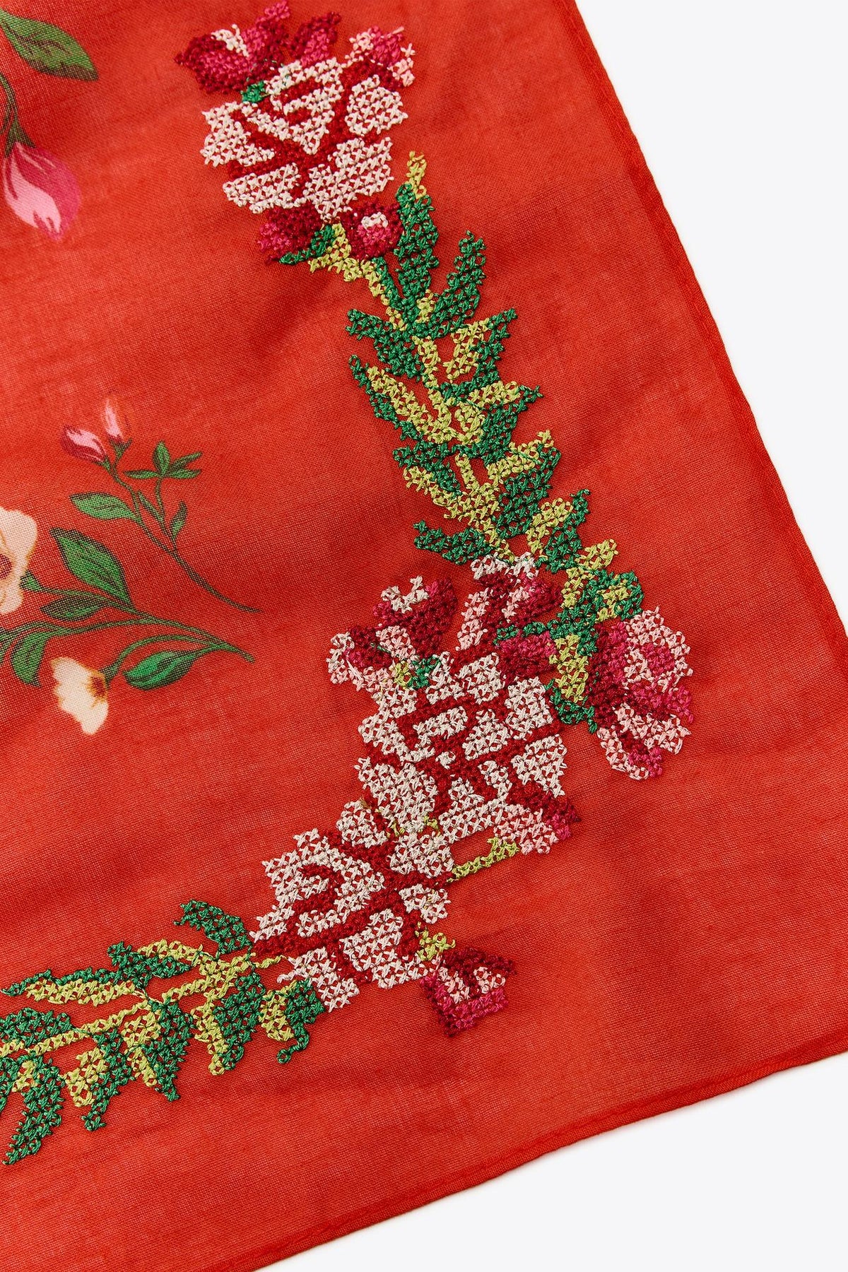 EMBROIDERED COTTON SCARF RED
