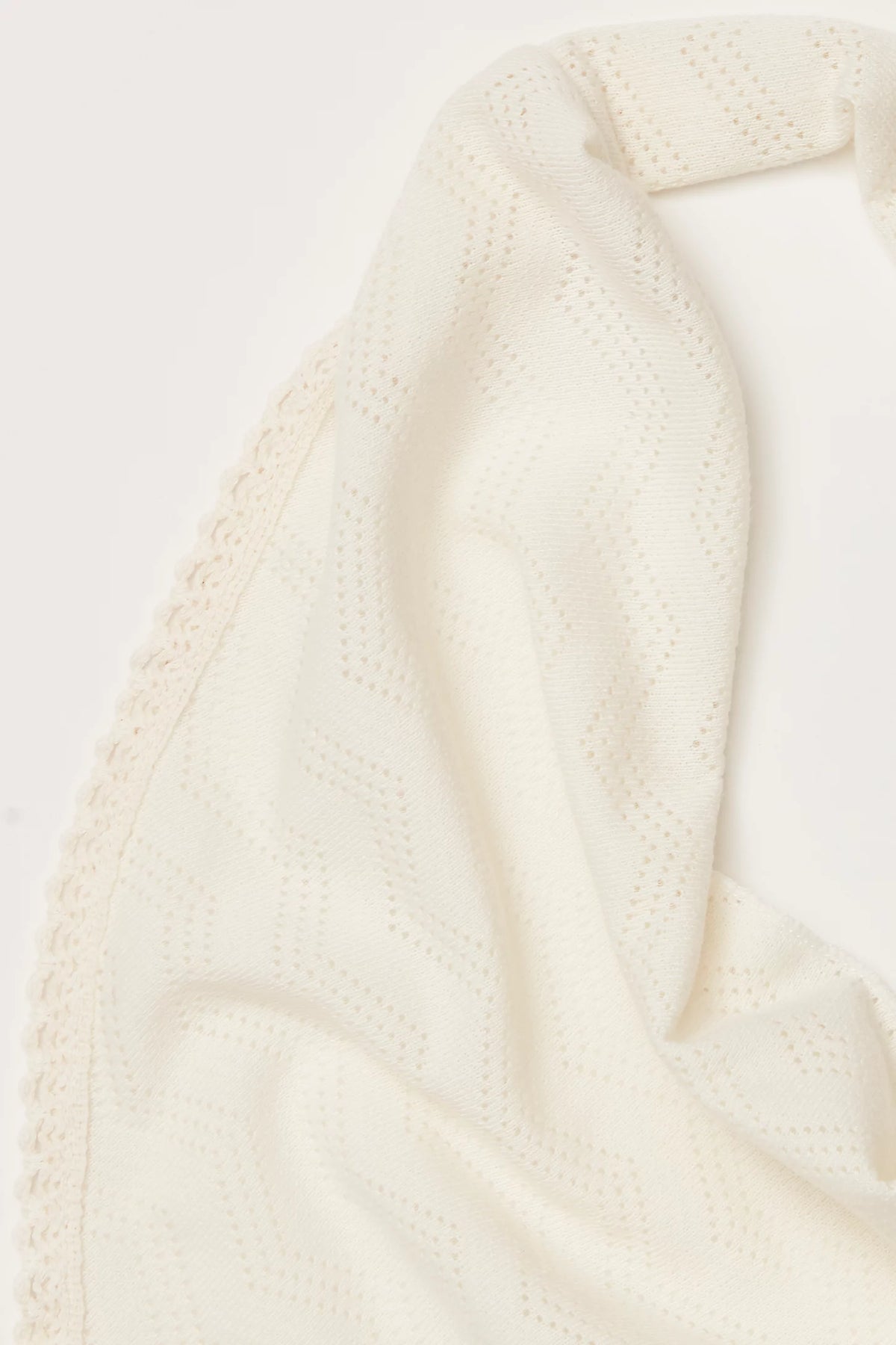 Knit Triangle Scarf Off White
