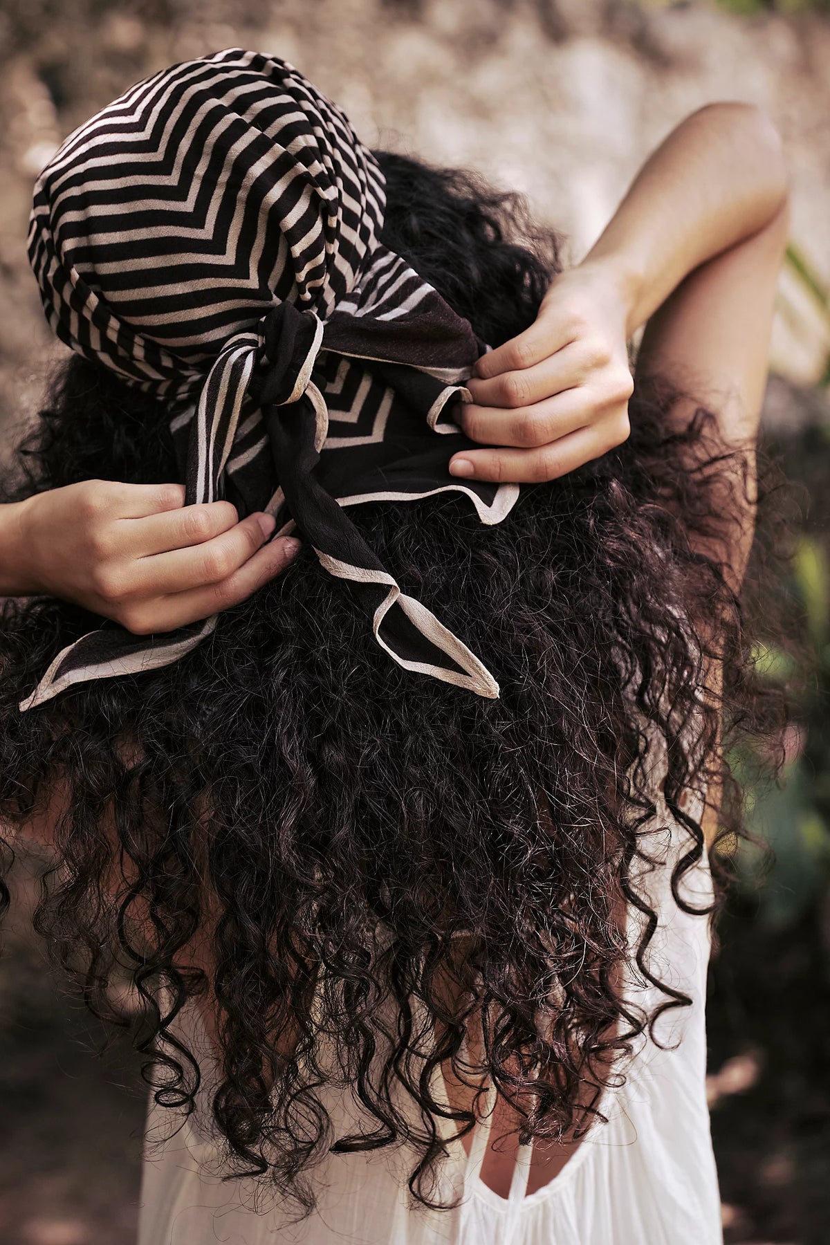 Essential Triangle Bandana Black