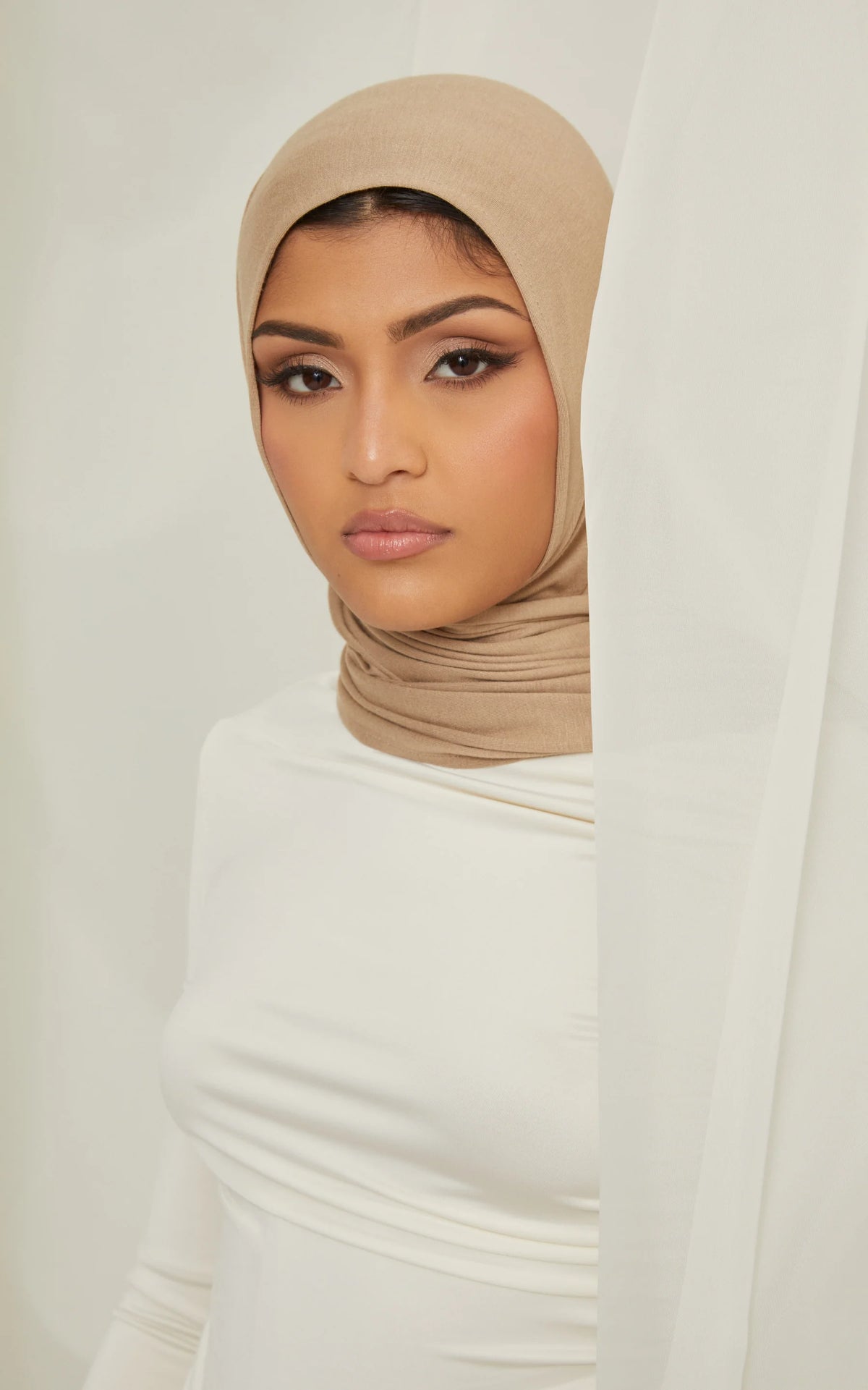 Signature Jersey Hijabs Cream