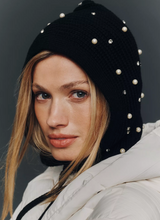 Surlaclava Pearl Knit Bonnet Hoodie Black