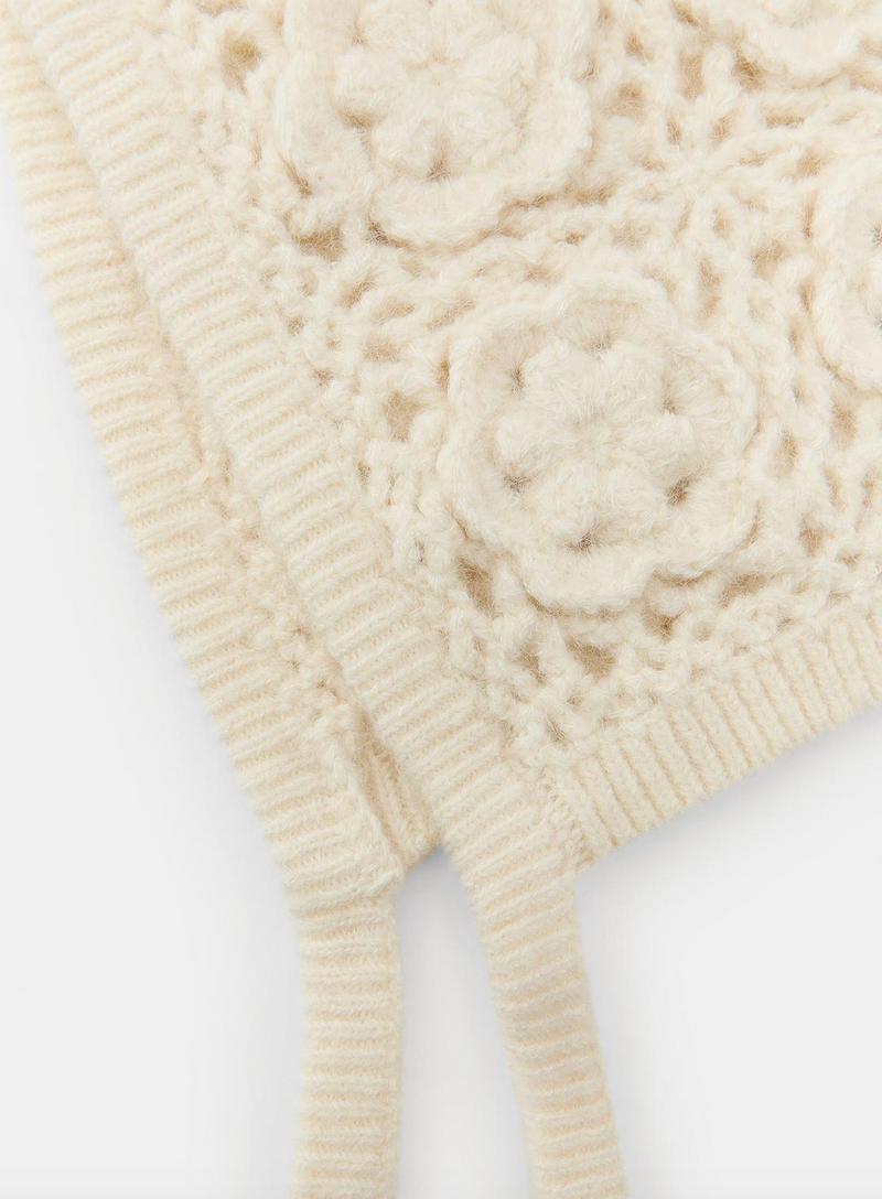 Surlaclava CROCHET FLOWER BONNET hoodie