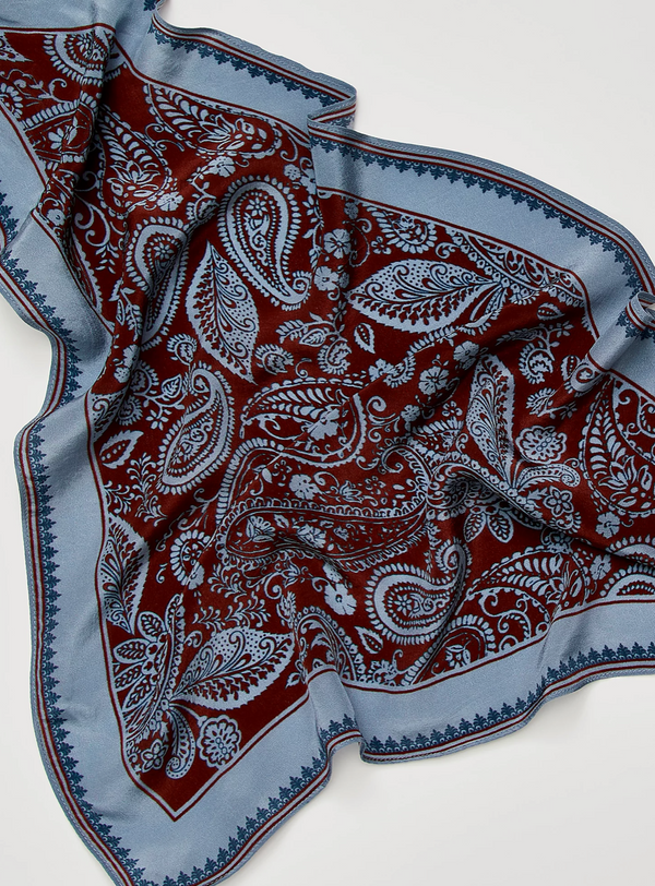 Triangle Bandana Paisley Blue