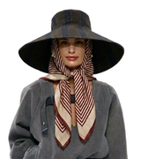 REVERSIBLE 100% LINEN STRIPED HAT
