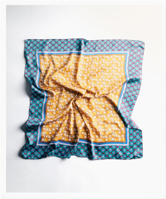 SATIN SQUARE SCARF