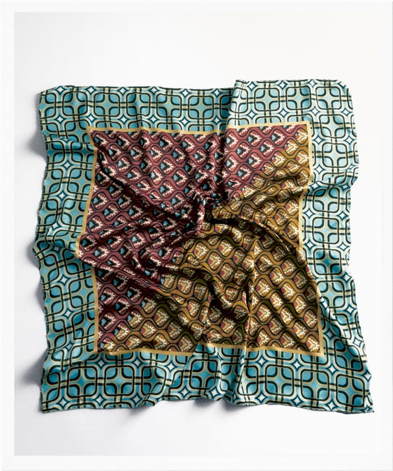 SATIN SQUARE SCARF