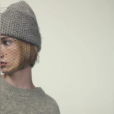 Mesh Knit Gray Crystal Beanie Grey – S U R T U R B A N display picture 3
